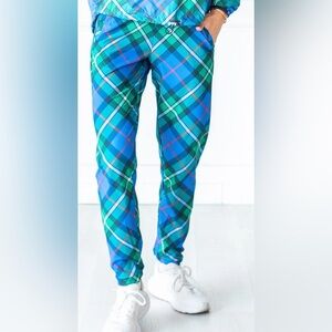THE BUBBLE Breaker Pant Print - Holiday 25 IN RED PLAID Size Small